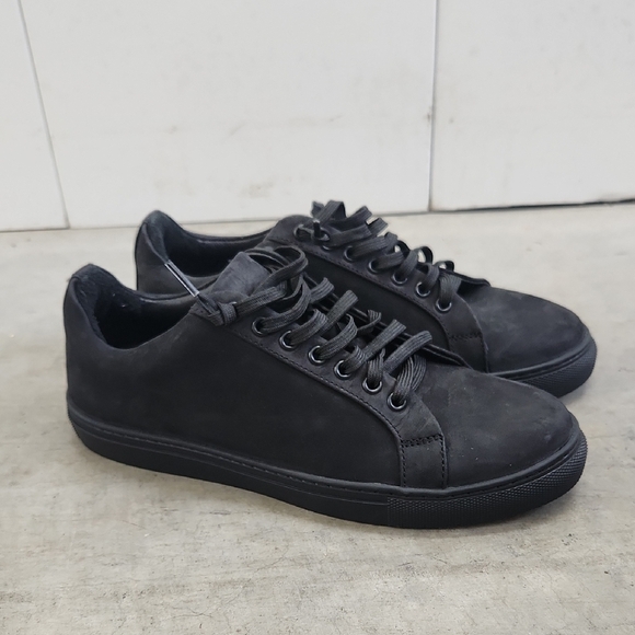 Thursday Everyday Womens Matte Black Low top Leather Sneakers Size 8.5 NWOT - Picture 1 of 9
